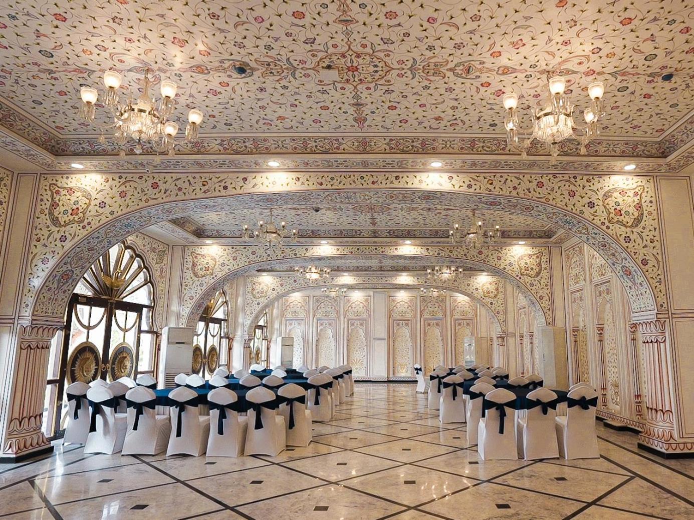 Umaid Haveli-a Heritage Style & 4*